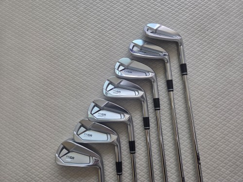 PRGR 02아이언 7개(4~P)